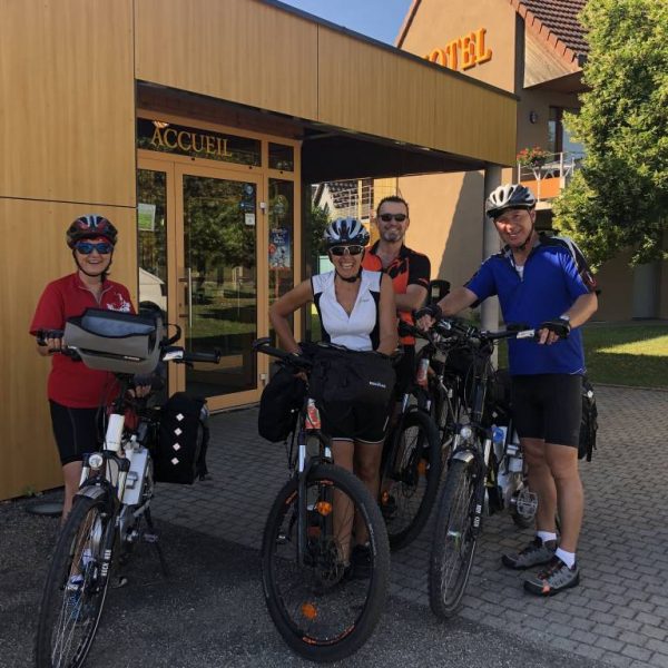 H&ocirc;tel id&eacute;alement plac&eacute; pour les Cyclotouristes … Ribeauville 36