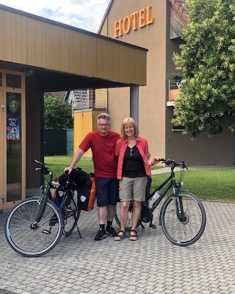 H&ocirc;tel id&eacute;alement plac&eacute; pour les Cyclotouristes … S&eacute;lestat 35