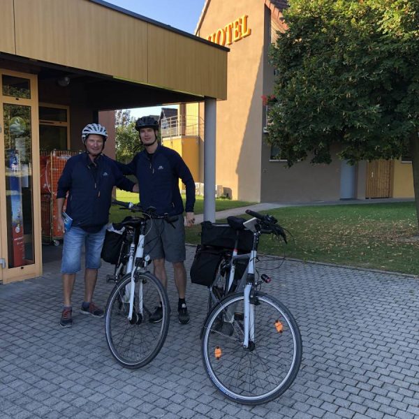 H&ocirc;tel id&eacute;alement plac&eacute; pour les Cyclotouristes … Ingersheim 38