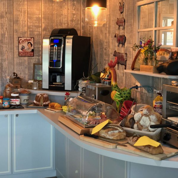 Votre petit d&eacute;jeuner aux Loges du Ried Barr 16